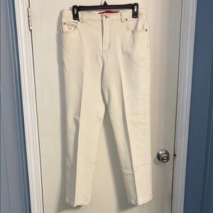 Gloria Vanderbilt Off-White Straight Leg Jeans